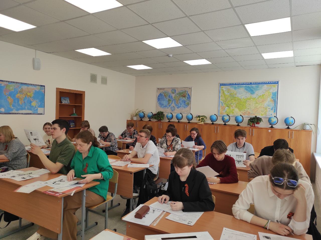 Сегодня в нашей школе прошла международная историческая акция &amp;quot;Диктант Победы&amp;quot;! .